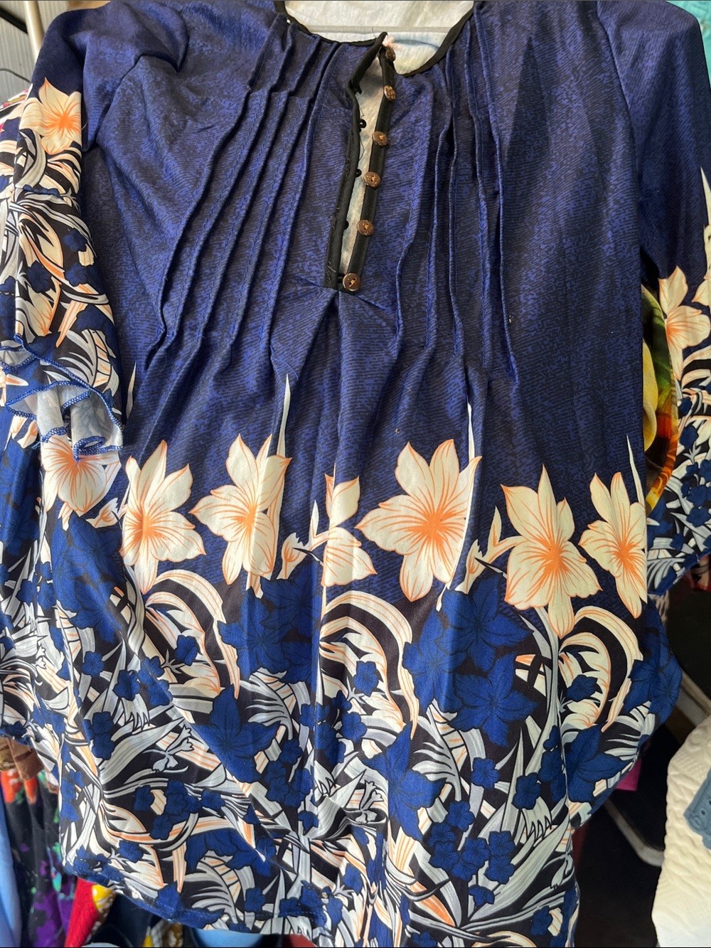 Navy Floral Button-Accent Tunic Top